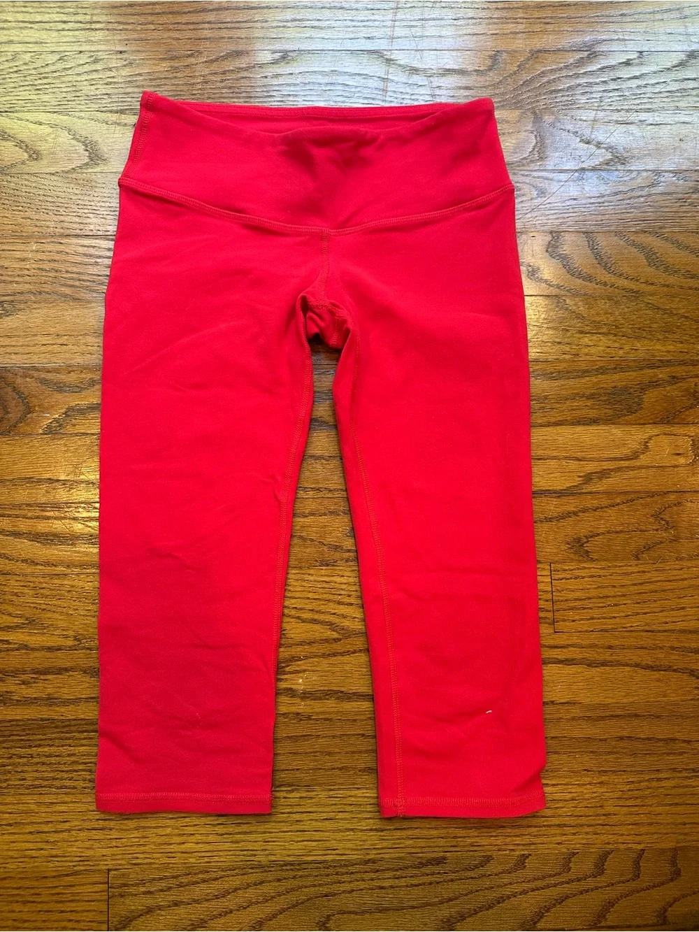 Vintage Alo red workout capri size XS-S